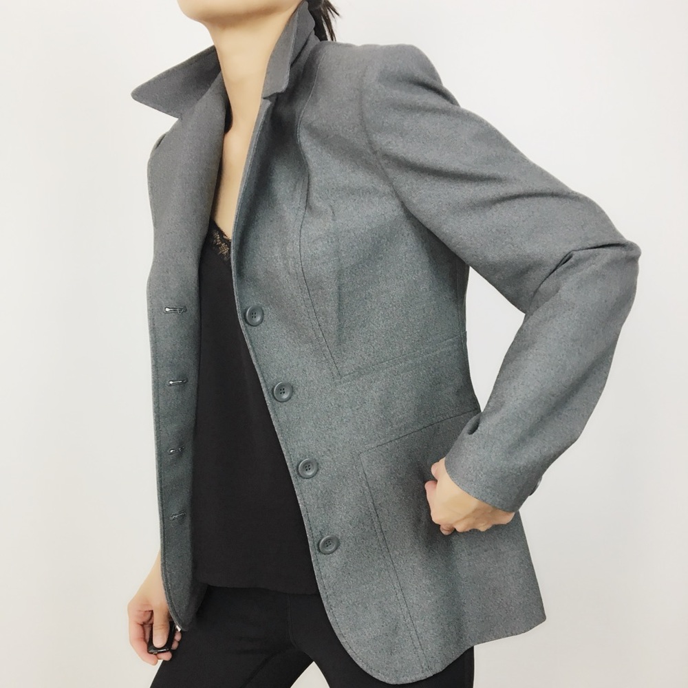 THE LIMITED GRAY BLAZER JACKET - Picture 6 of 8